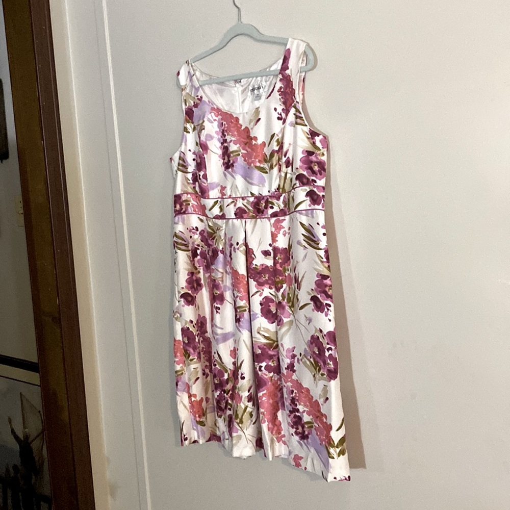 Studio One dress. Sz 18W